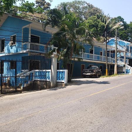 Bliss On The Bay For A Family Apartment West End Bagian luar foto