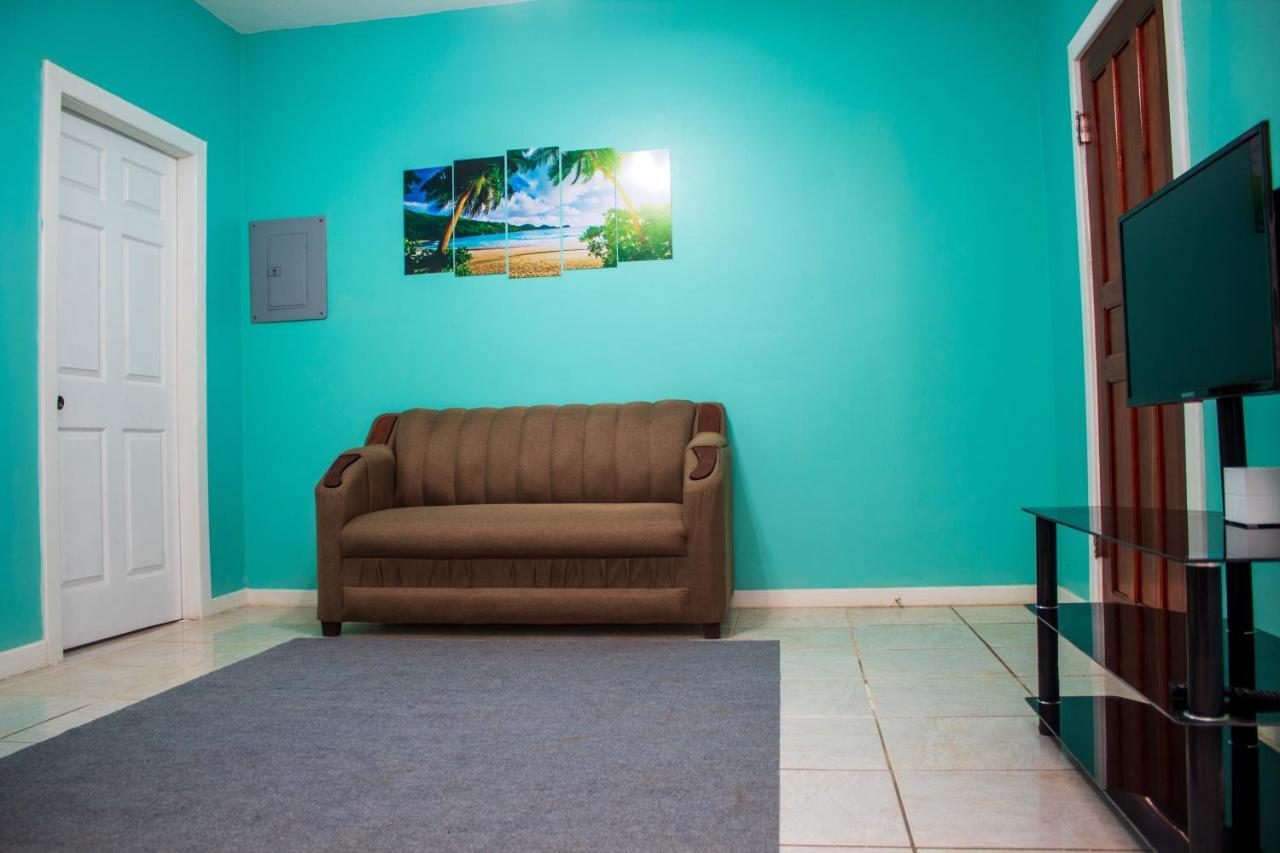 Bliss On The Bay For A Family Apartment West End Bagian luar foto